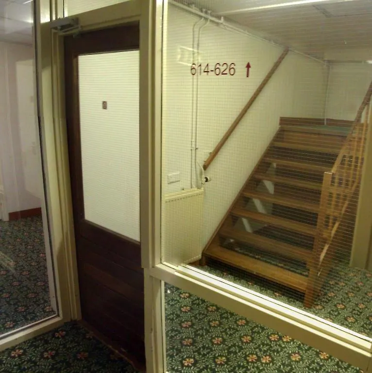 Budget Hostel Bargain Toko Ολλανδία