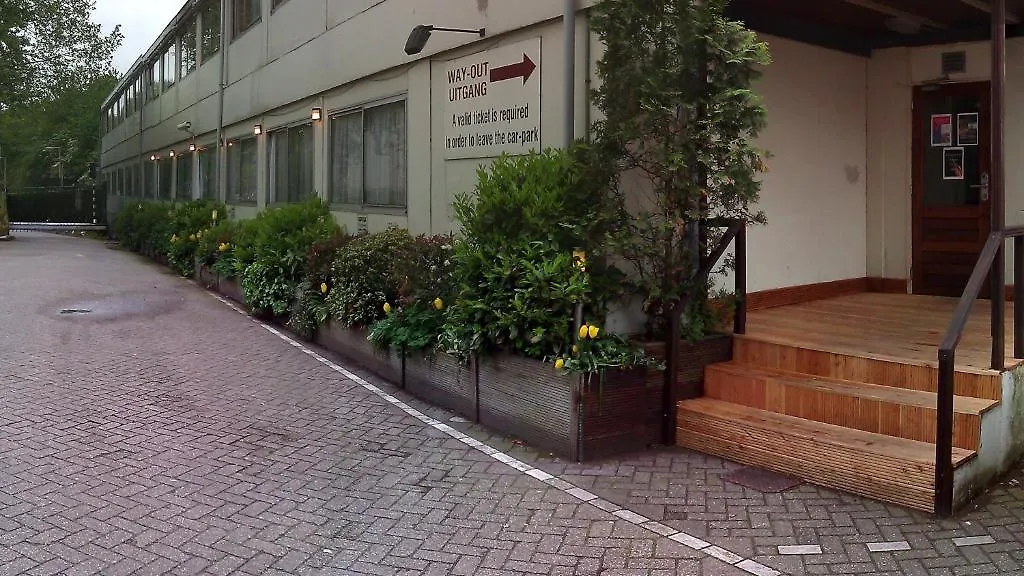 Budget Hostel Bargain Toko 0*, Amsterdam Netherlands